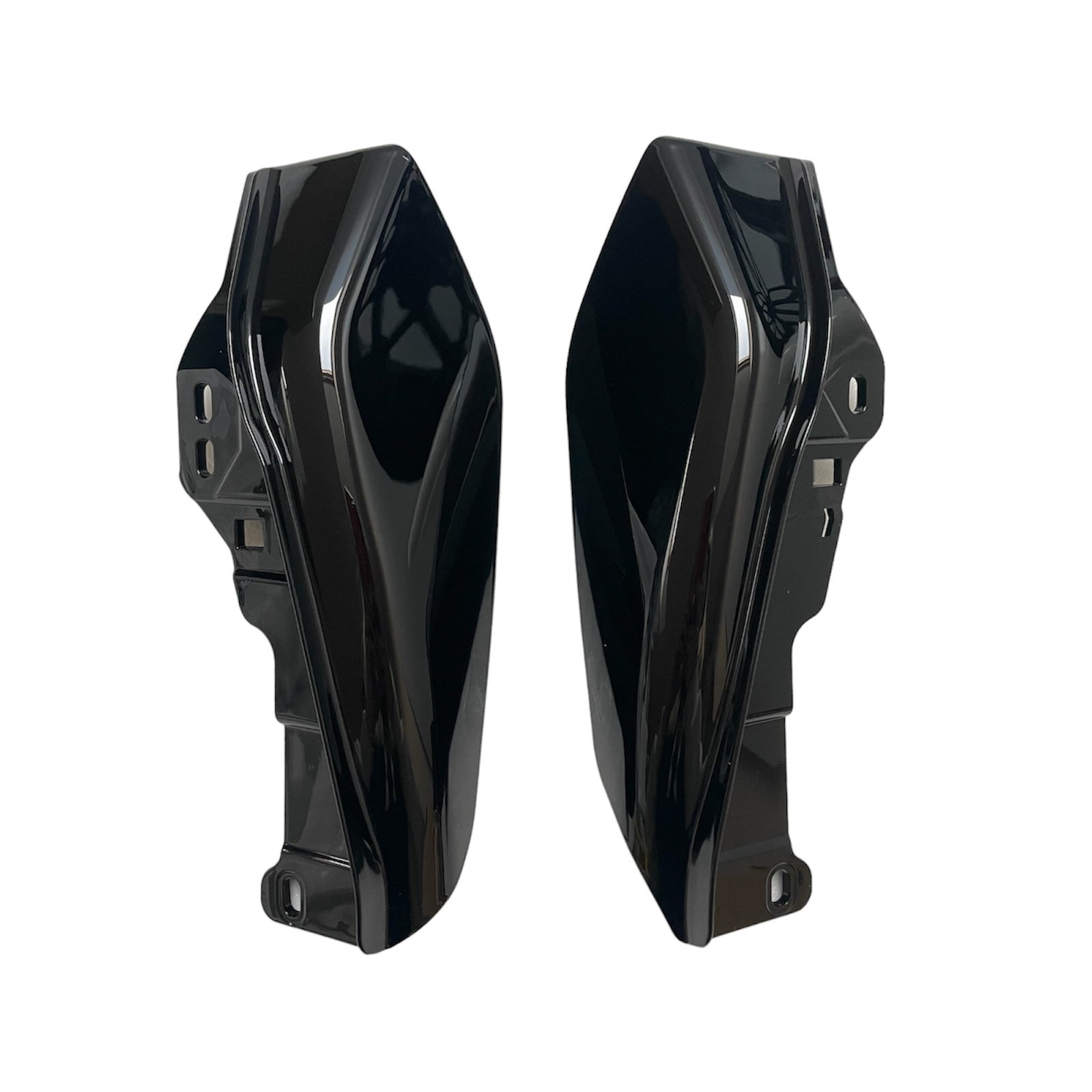 Mid frame air deflectors black for Touring 09-23 - obrazek 4